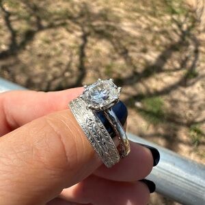 White gold and moissanite wedding set
